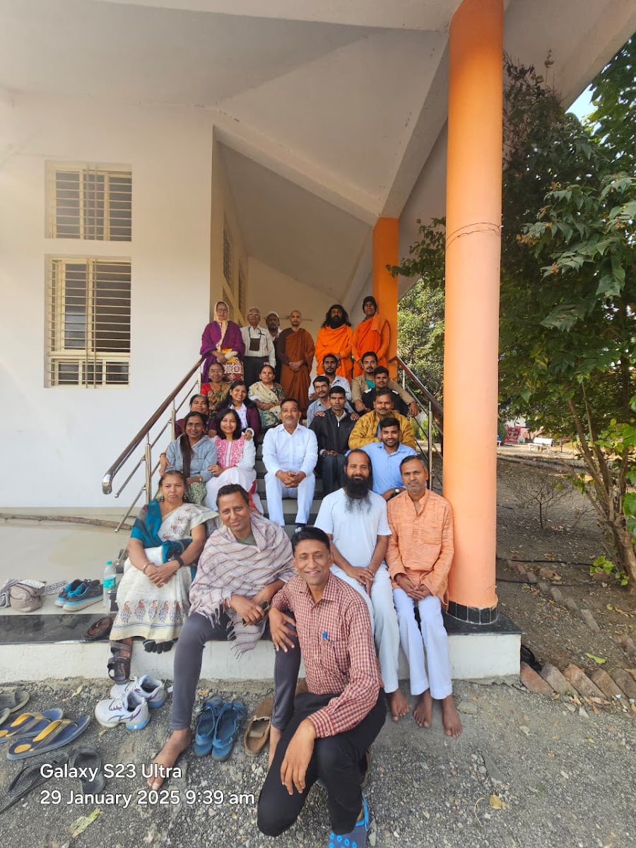 Meditation Retreats & Courses