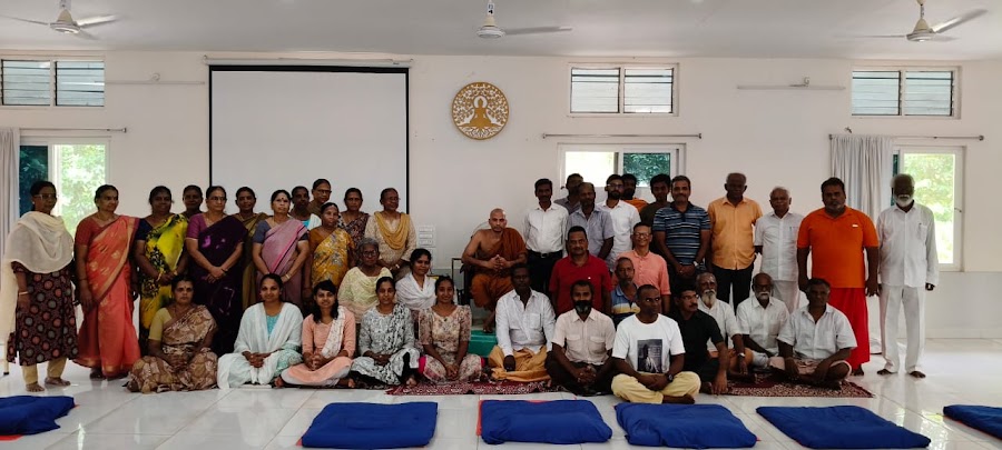 Meditation Retreats & Courses